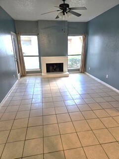 Building Photo - 10049 Westpark Dr