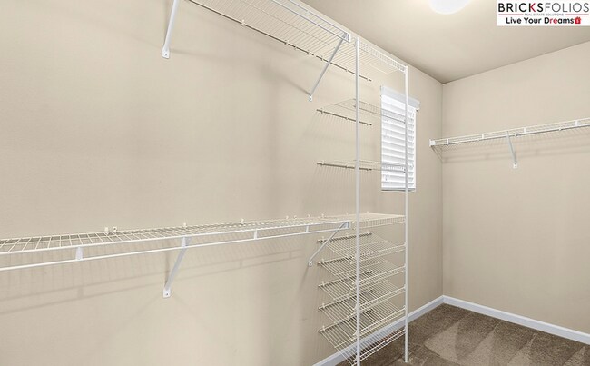 Building Photo - Natural Light-Filled Renton Home with Space to Live & Entertain!