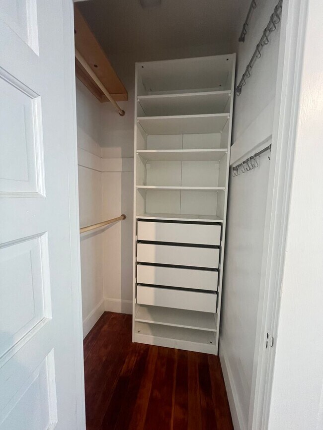 Building Photo - Beautiful 2bed 1bath home in Downtown Sacramento