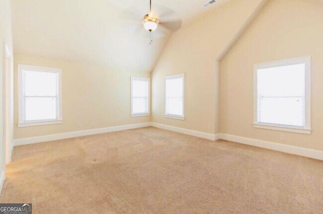 Building Photo - 75 Village Park Dr