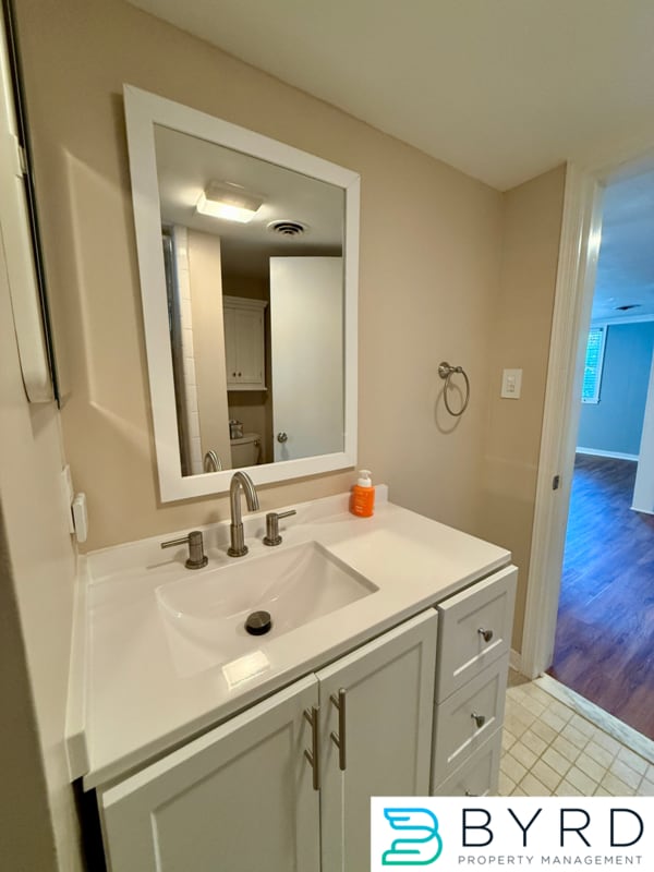 Building Photo - 9007 Michaux Ln