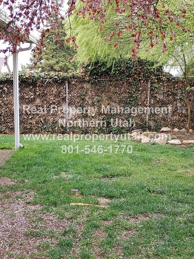 Building Photo - 5 Bedroom Home In West Point Coming Soon