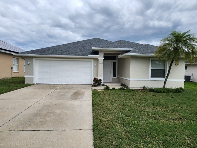 Building Photo - 6127 Jasmine Vine Dr