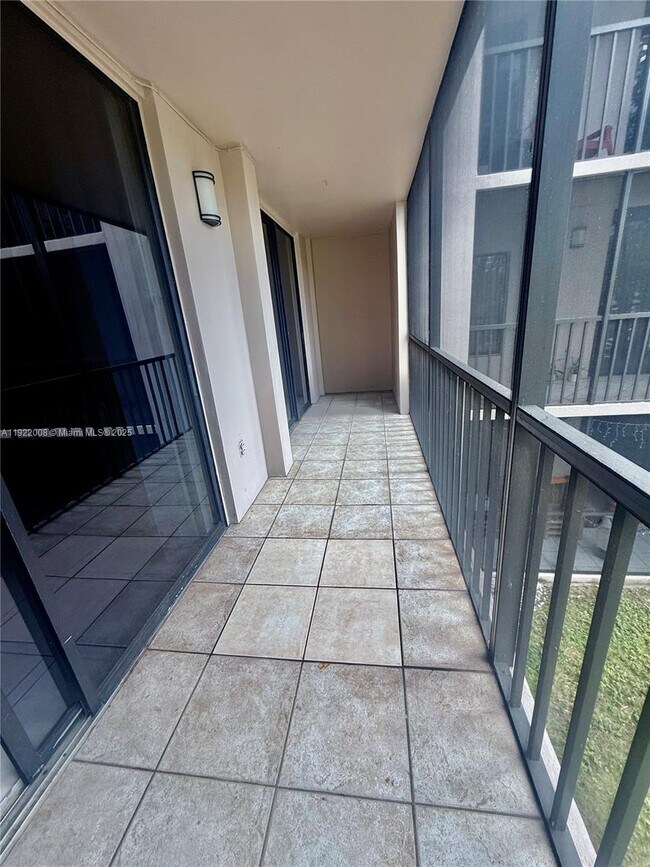 Building Photo - 8760 SW 133rd Avenue Rd