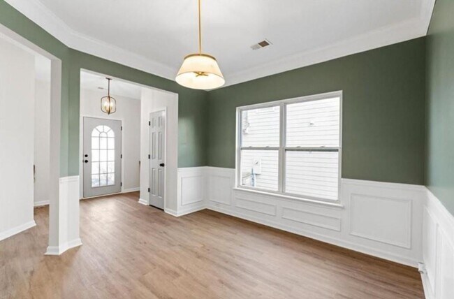 Building Photo - 4095 Arch Pass