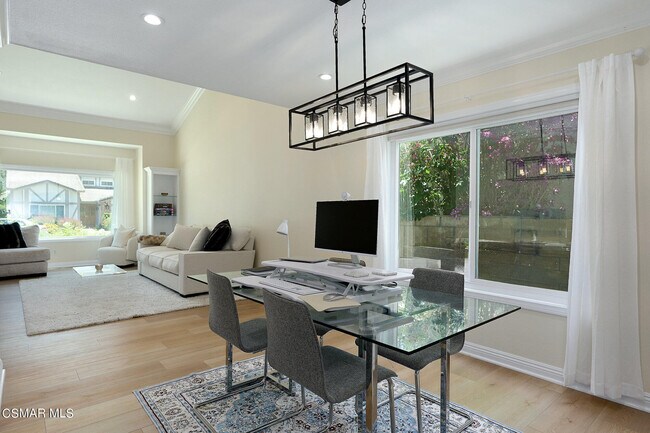 Building Photo - 5557 Adelina Ct