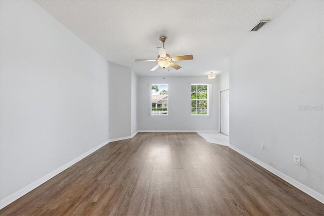 Building Photo - 9508 W Park Village Dr