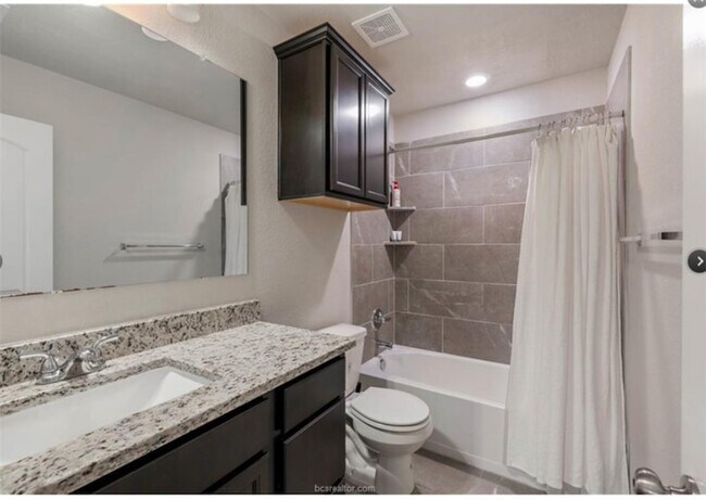 Building Photo - 5162 Maroon Creek Dr