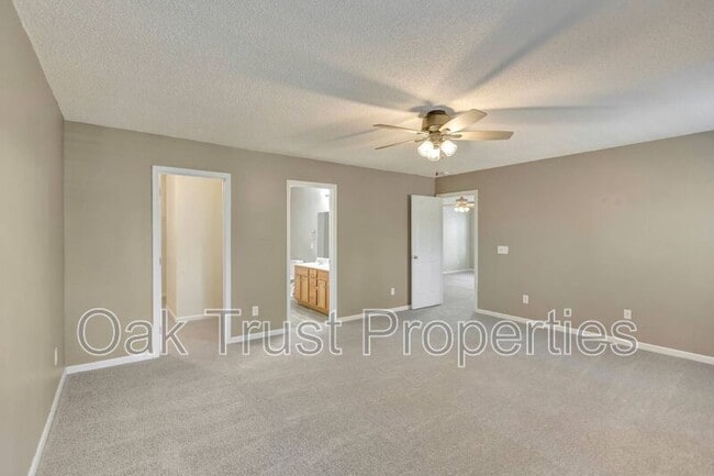 Building Photo - 196 Wildberry Ln