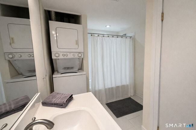 Building Photo - 58 Capitol Ave