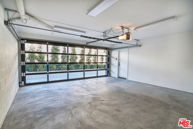 Building Photo - 5002 Patagonia Ct