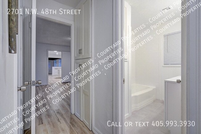 Building Photo - 2701 NW 48th St