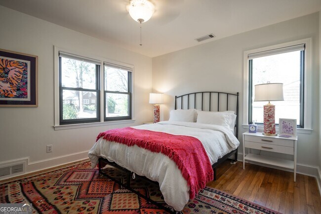 Building Photo - 119 Fortson Cir