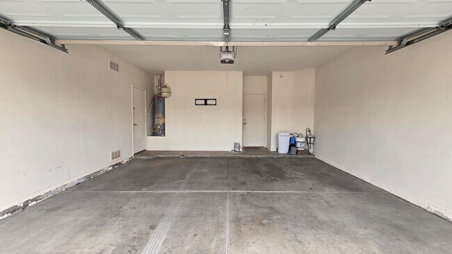 Building Photo - 13395 S 176th Ln