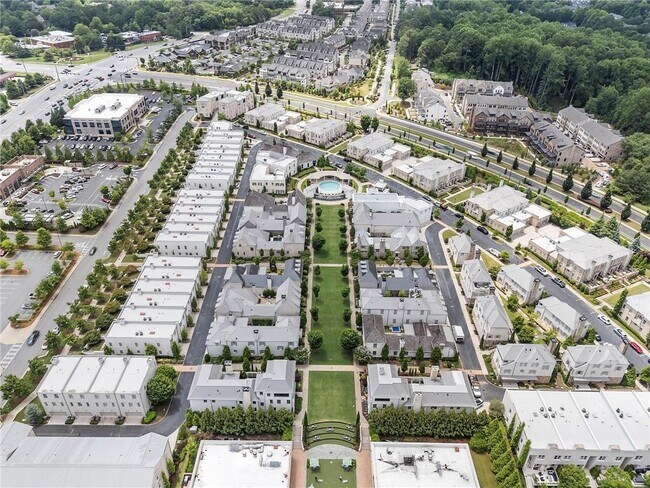 Building Photo - 871 3rd St