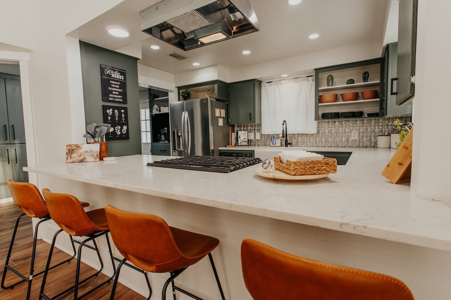 Building Photo - 3728 Homan Ave