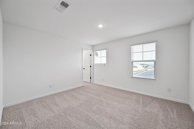 Building Photo - 7632 W Saddlehorn Rd