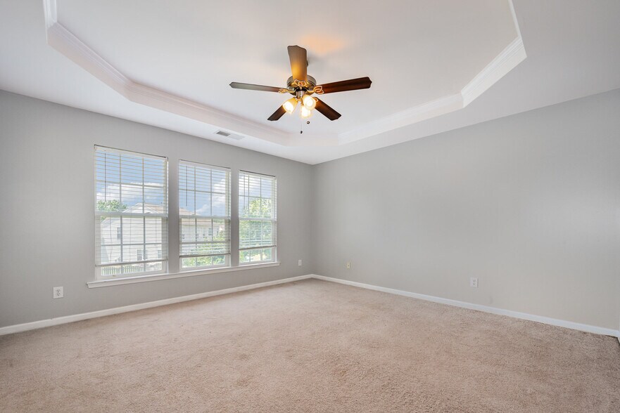 Building Photo - 10901 Claude Freeman Dr