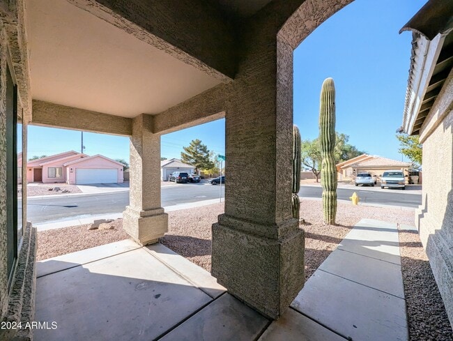 Building Photo - 7059 W Gardenia Ave