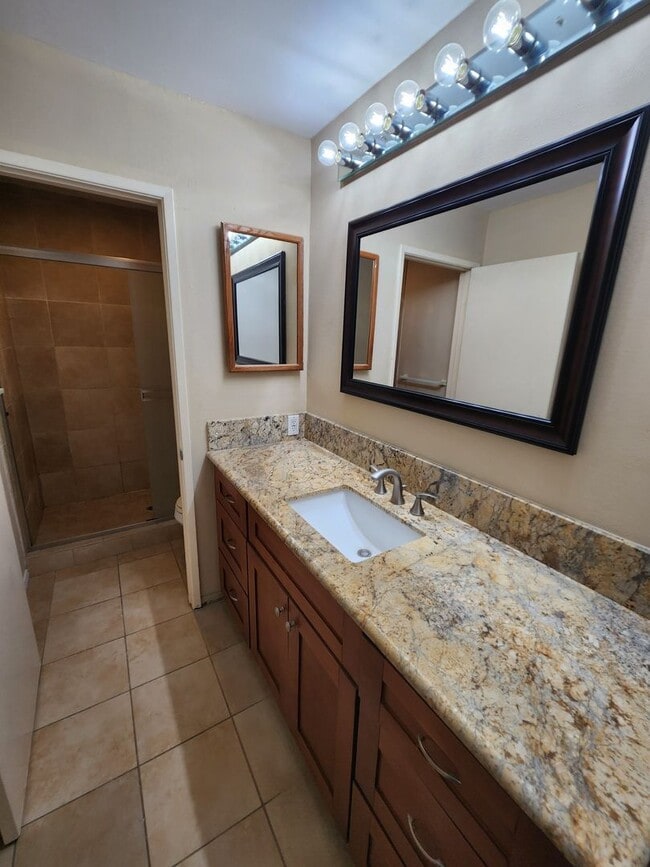 Building Photo - 3 BR Home Plus Loft Area in Rancho Penasquitos