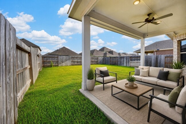 Building Photo - 21619 Coral Mist Dr