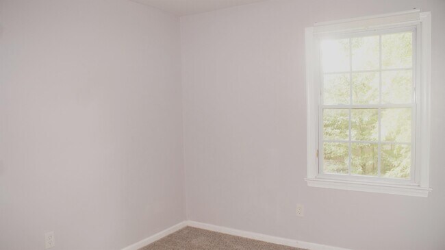 Building Photo - 3957 Kiwanis Loop