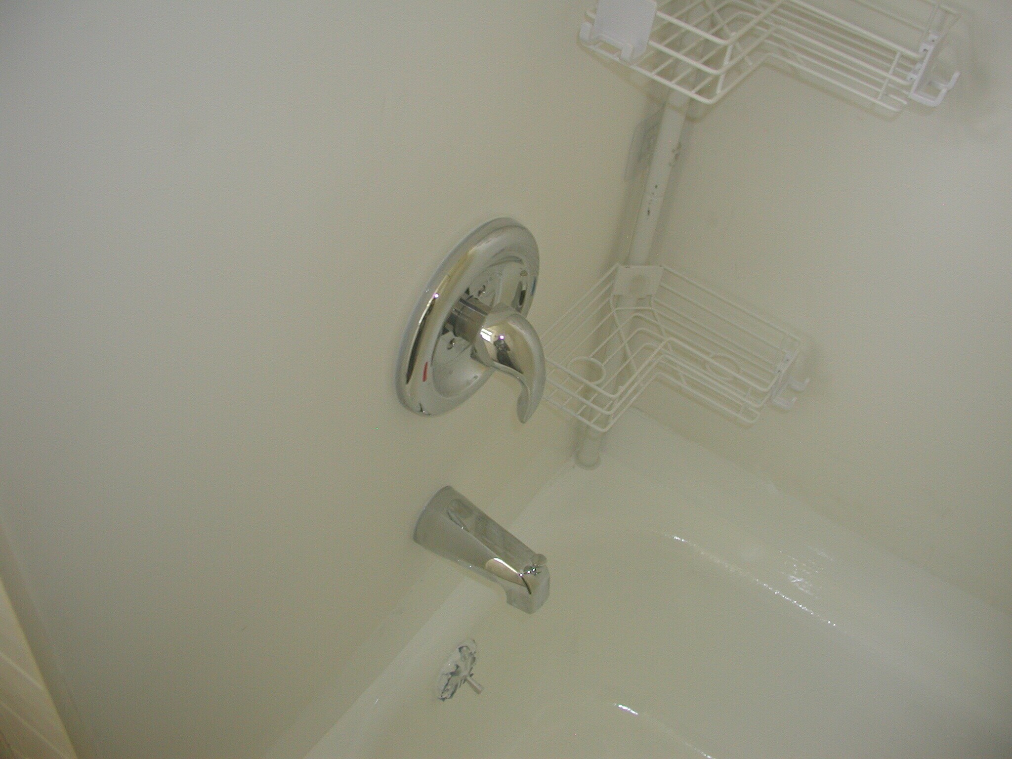 Building Photo - 241 E Ronning Ave