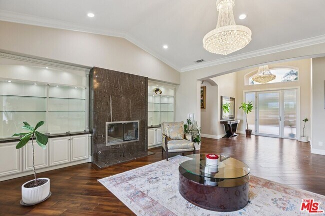 Building Photo - 27048 Triumph Ave