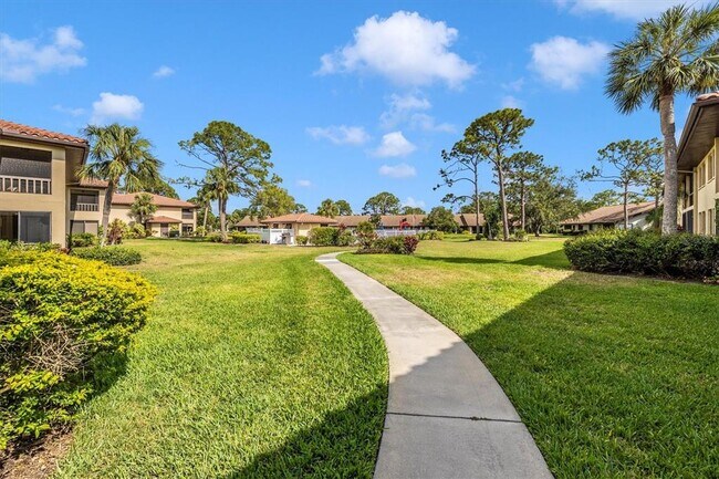 Building Photo - 5219 Lake Village Dr