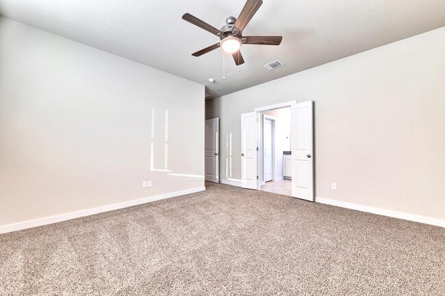 Building Photo - 311 Ravens Crst Dr