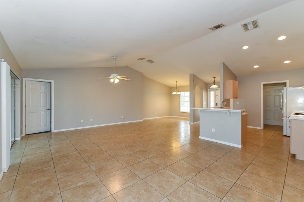 Building Photo - 4744 29th St SW