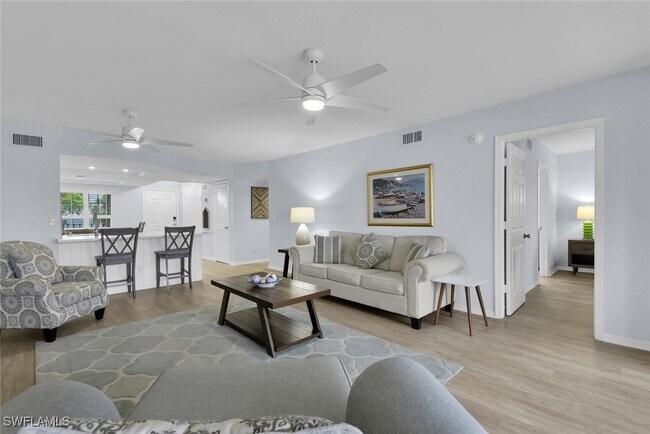 Building Photo - 9101 Vanderbilt Dr