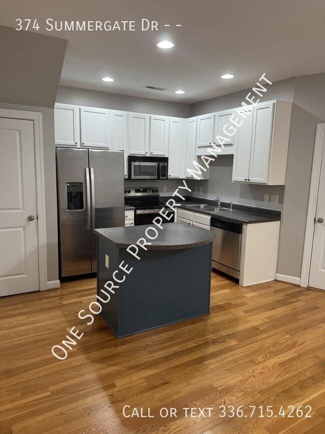 Building Photo - 374 Summergate Dr