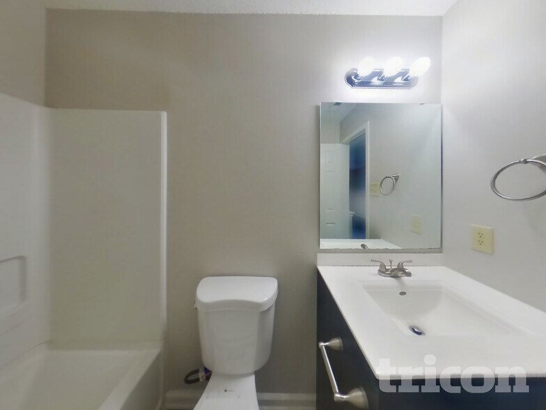 Building Photo - 3357 Summer Breeze Cir