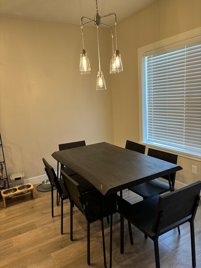 Building Photo - 2872 W 220 N