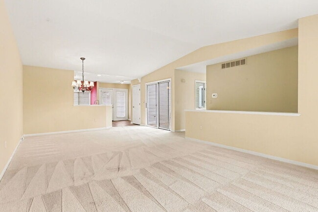 Building Photo - 4319 Valley Hollow Dr NE