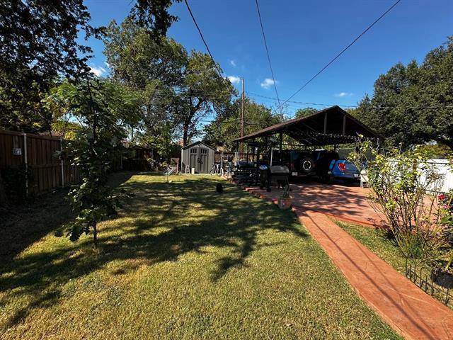 Building Photo - 2507 S Ewing Ave