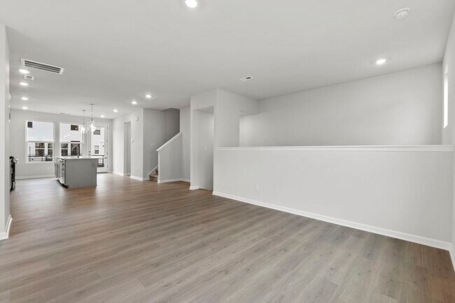Building Photo - 1408 Blanche St