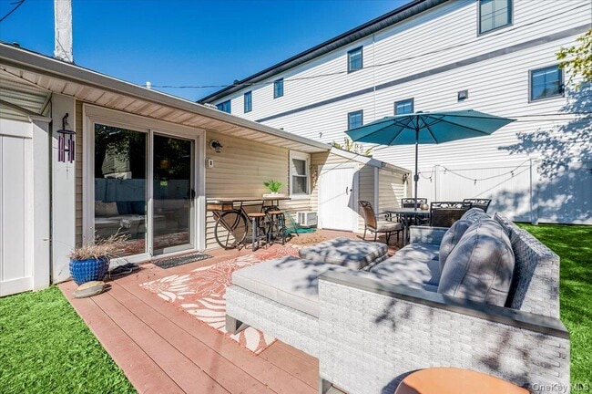 Building Photo - 614 Franklin Blvd