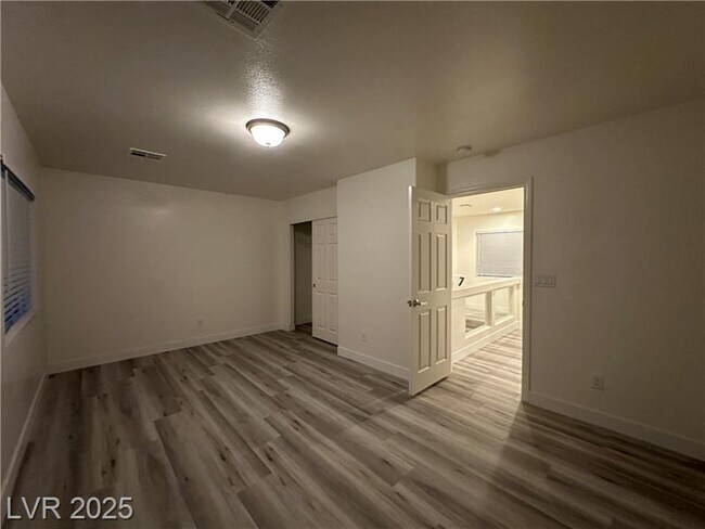 Building Photo - 7030 Ghost Hill St