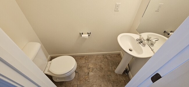 Building Photo - 400 Par Ave