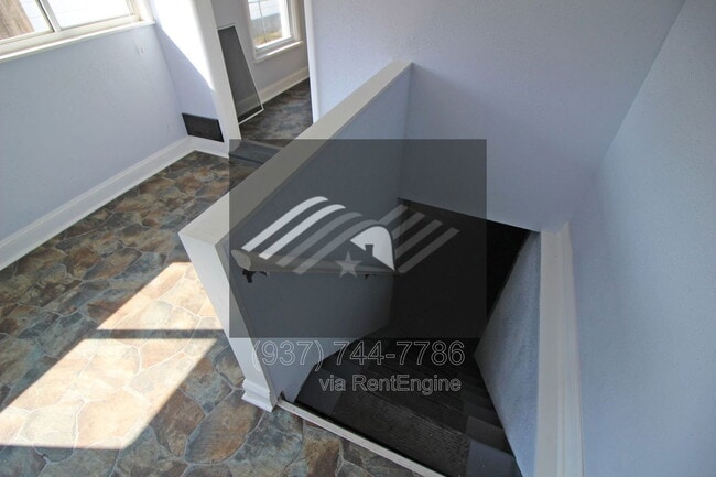 Building Photo - 78 Notre Dame Ave