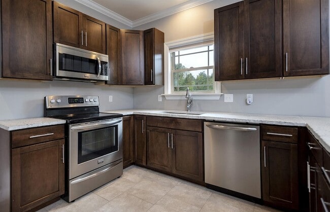 Building Photo - 514 Sapphire Dr