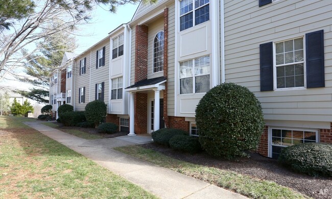 Building Photo - 2 Bedroom Condo at the Villas!