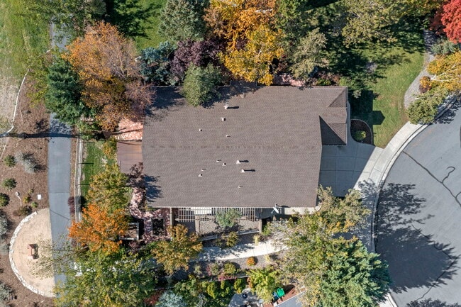 9,100 Sq Ft Lot - 2100 Brittany Meadows Dr