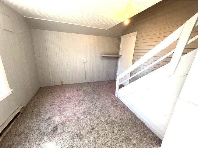 Building Photo - 101 Superior St