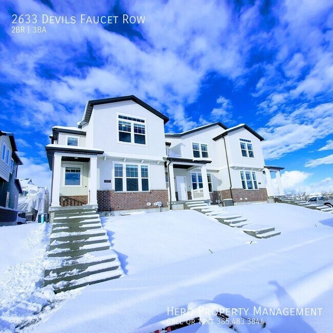 Stunning BRAND NEW Townhomes! 2633 Devils Faucet Row Magna UT 84044