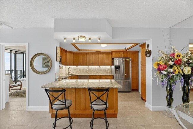 Building Photo - 7100 Sunshine Skyway Ln S