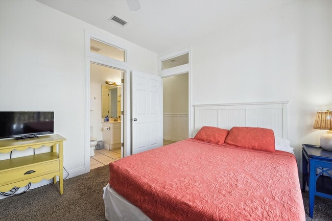 Building Photo - 8013 Surf Dr