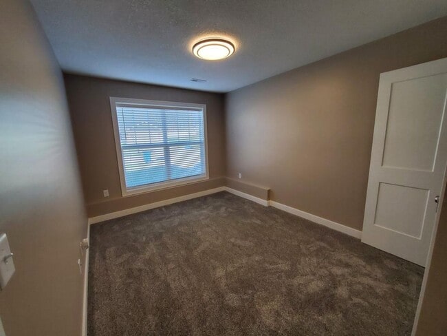 Building Photo - BRAND NEW CONSTRUCTION: 2 Bedroom 2 Full Bath Single Story in East Moline